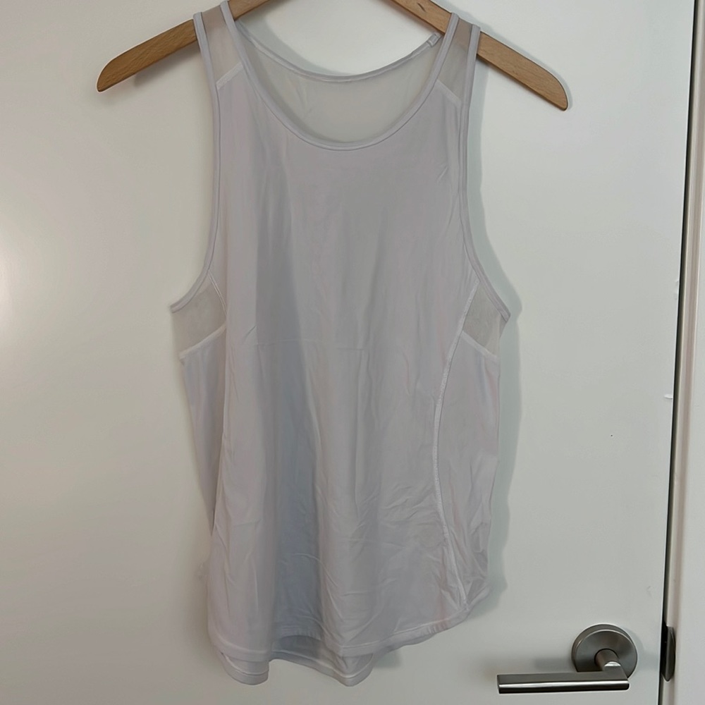 Lululemon mesh panel tank top - size 4